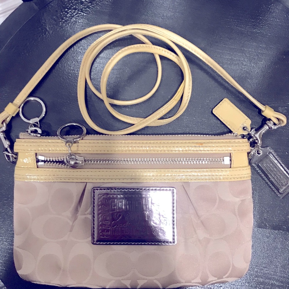Vintage Coach Poppy Cross Body